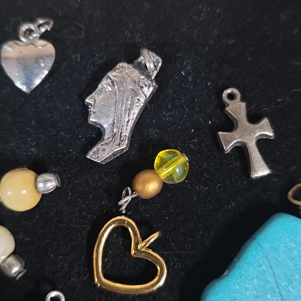 Assorted Charm Set - Picture 7 of 7